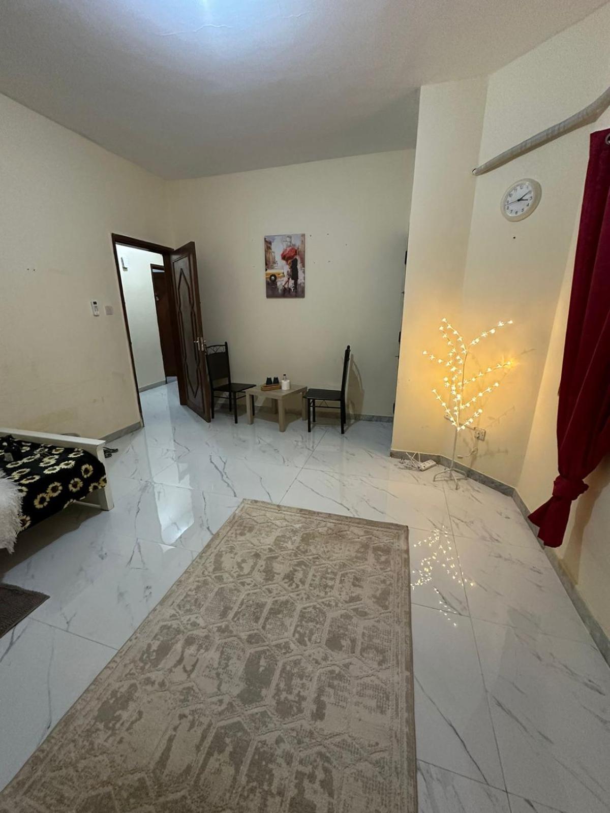 Cozy Corner 2024 Appartement Abu Dhabi Buitenkant foto