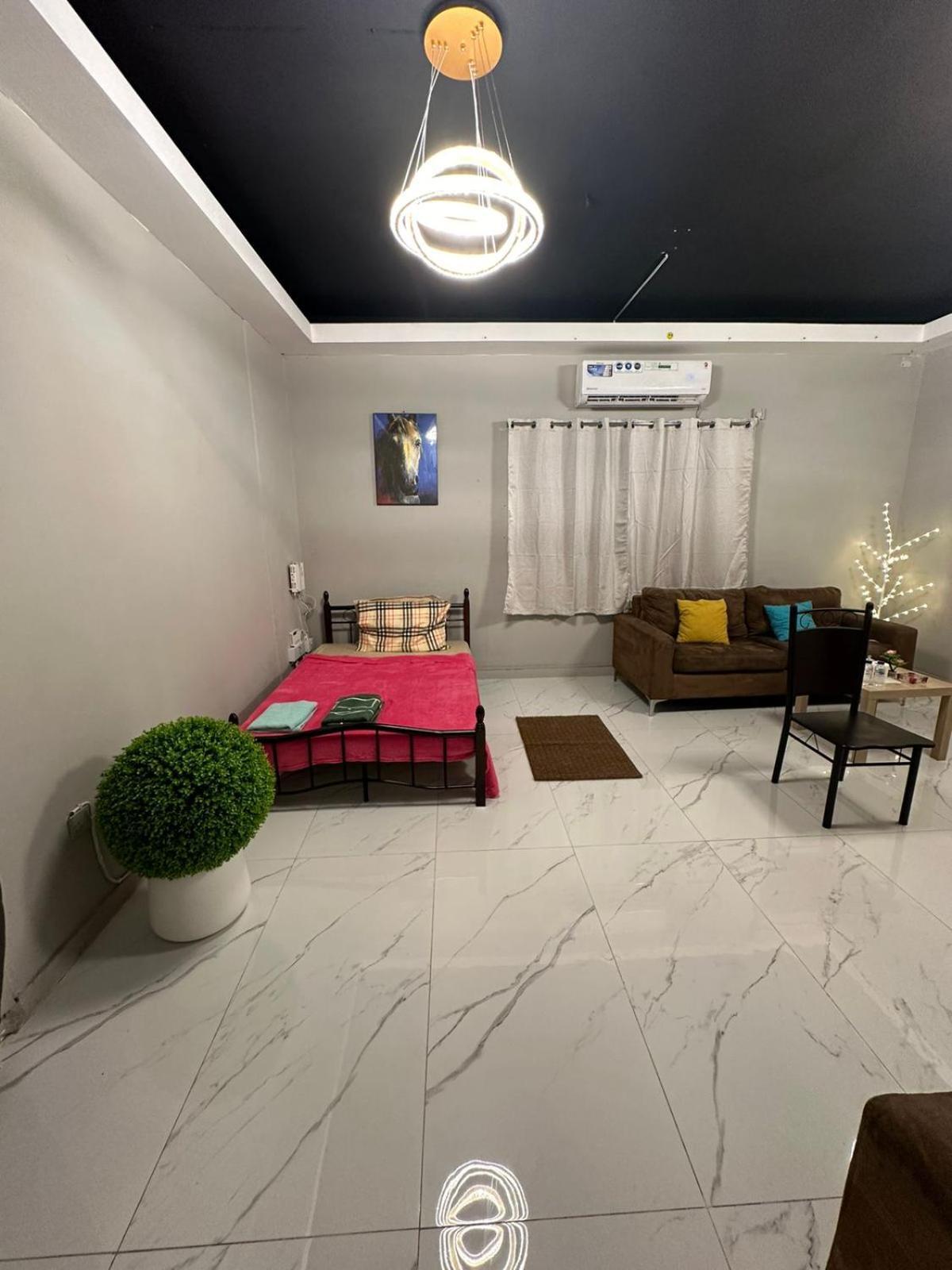 Cozy Corner 2024 Appartement Abu Dhabi Buitenkant foto