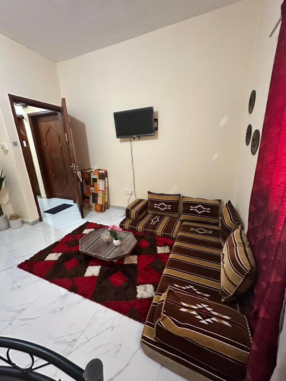 Cozy Corner 2024 Appartement Abu Dhabi Buitenkant foto